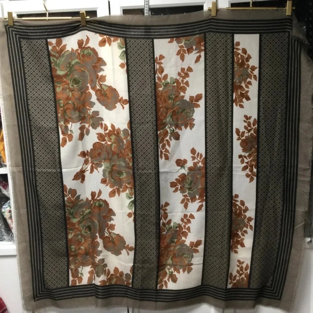 Vintage Women's‎ Slear Scarf, OS, Beige & Brown